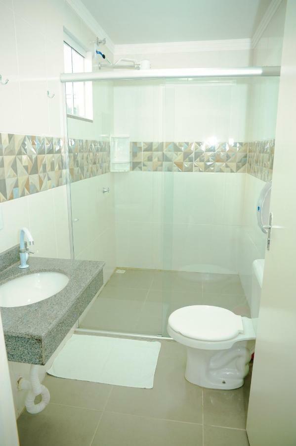 Cafelandia  London Executive Hotel מראה חיצוני תמונה