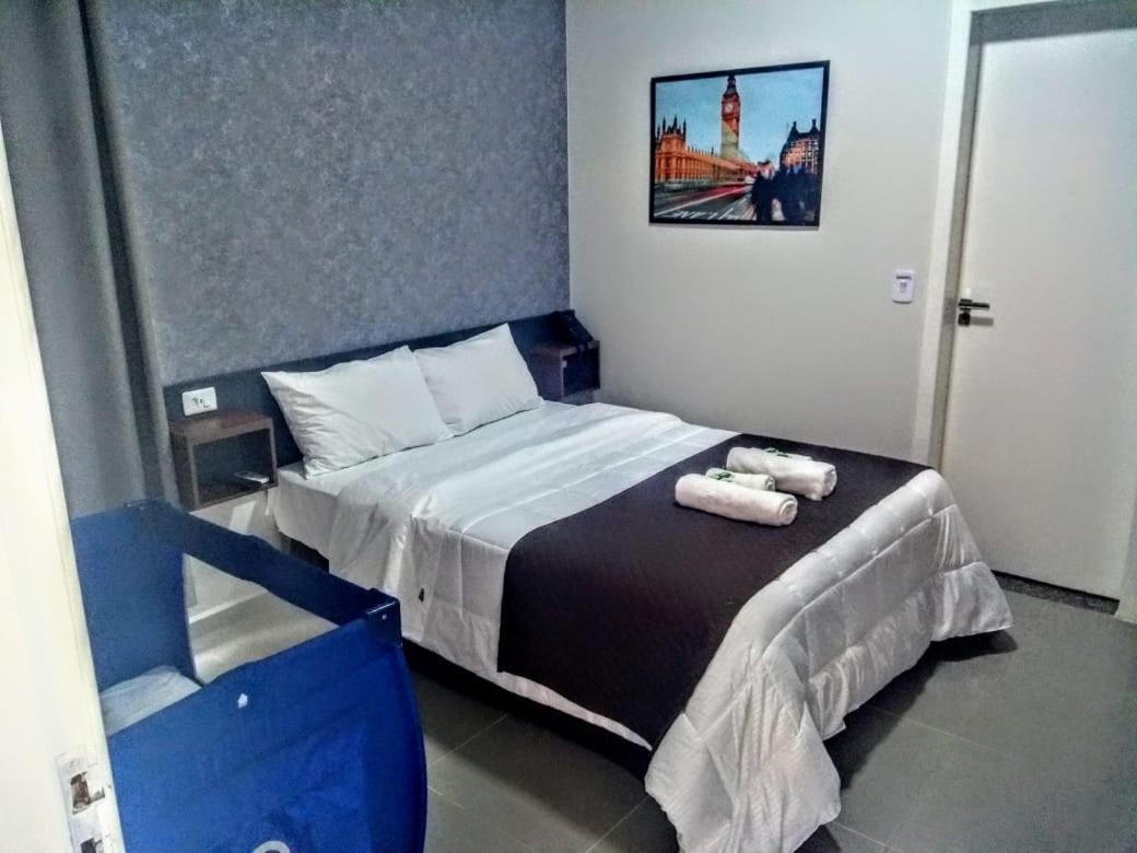 Cafelandia  London Executive Hotel מראה חיצוני תמונה