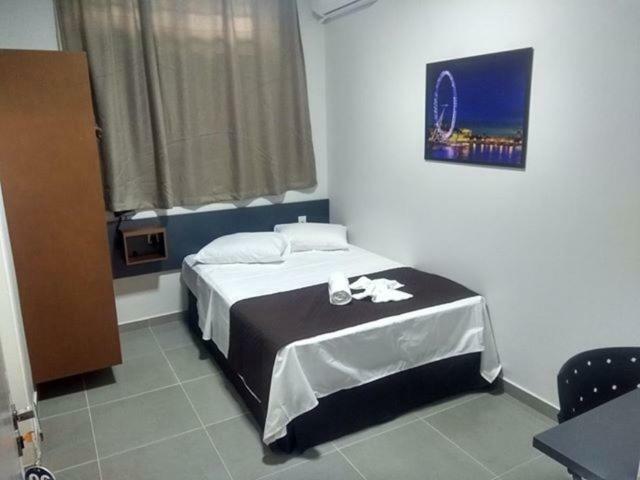 Cafelandia  London Executive Hotel מראה חיצוני תמונה